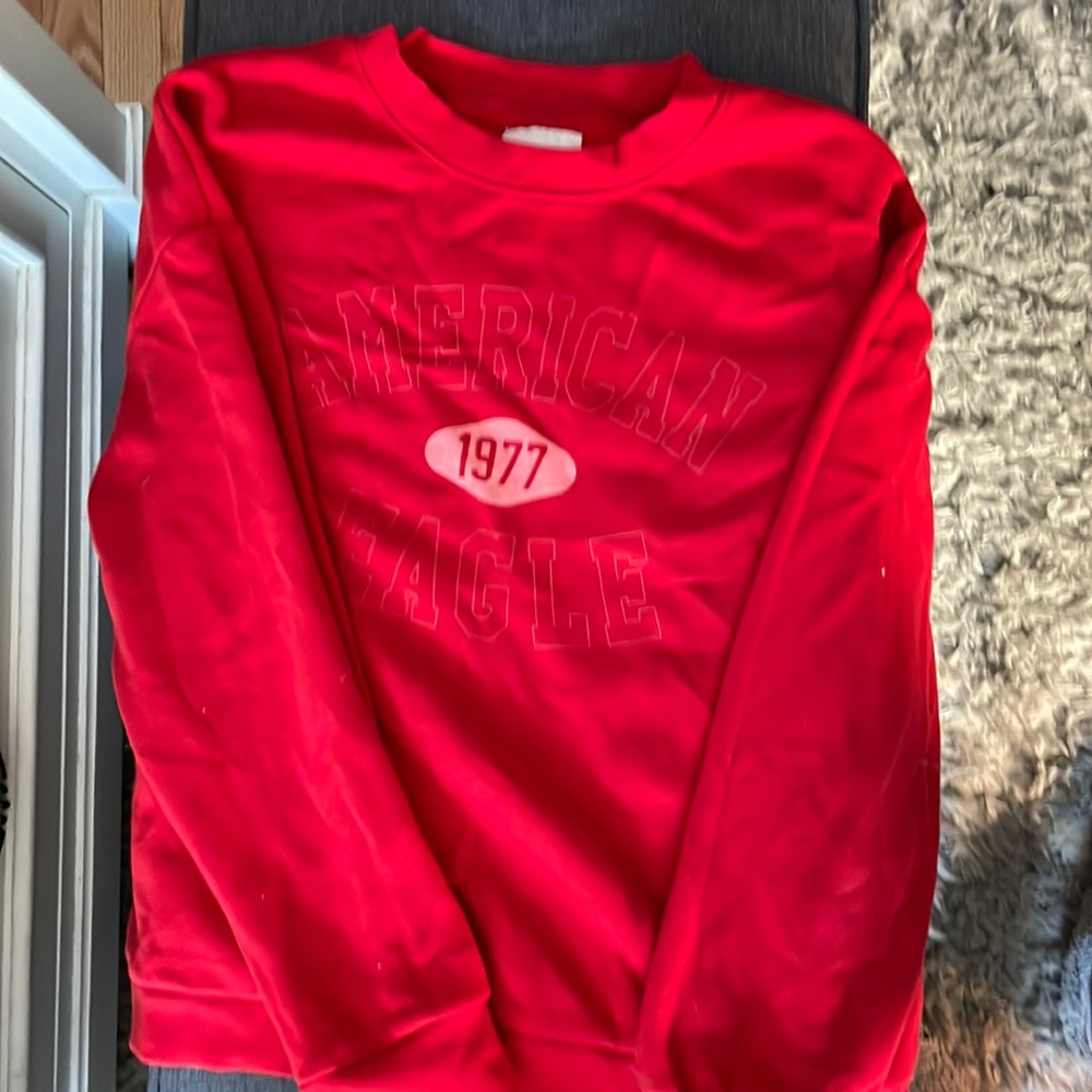 American Eagle sweatshirt, red XL
